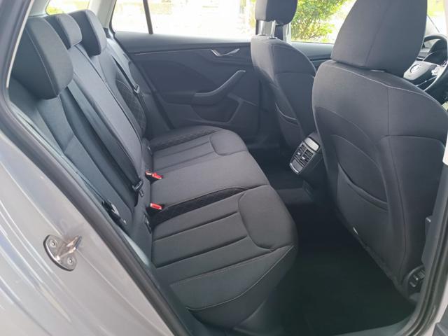 SKODA Kamiq 1.0 TSI 110 CV DSG Ambition