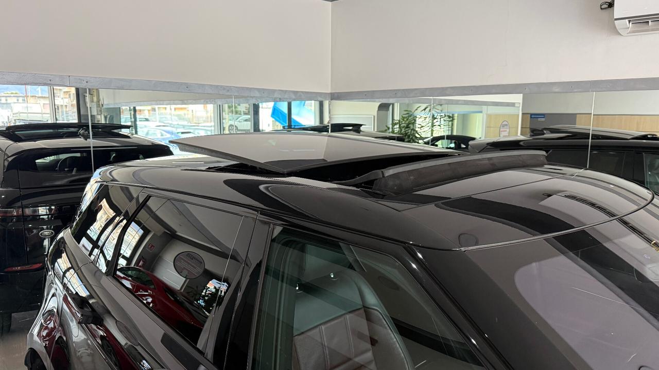 LAND ROVER EVOQUE HSE RDYNAMIC TETTO TOTAL BLACK