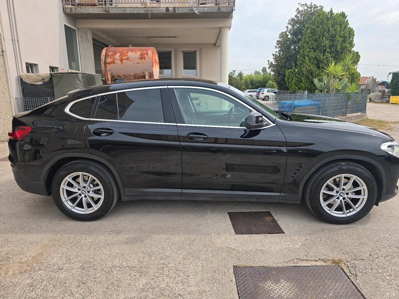 Bmw X4 xDrive20d Business Advantage