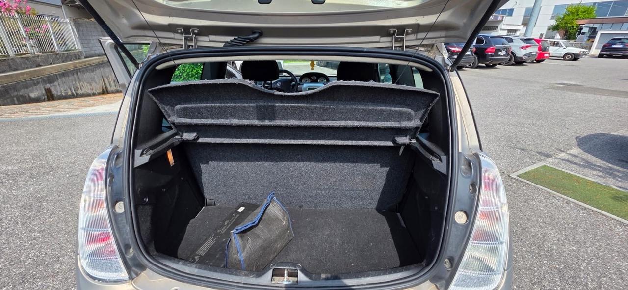 Lancia Ypsilon 1.4 Platino Ecochic GPL