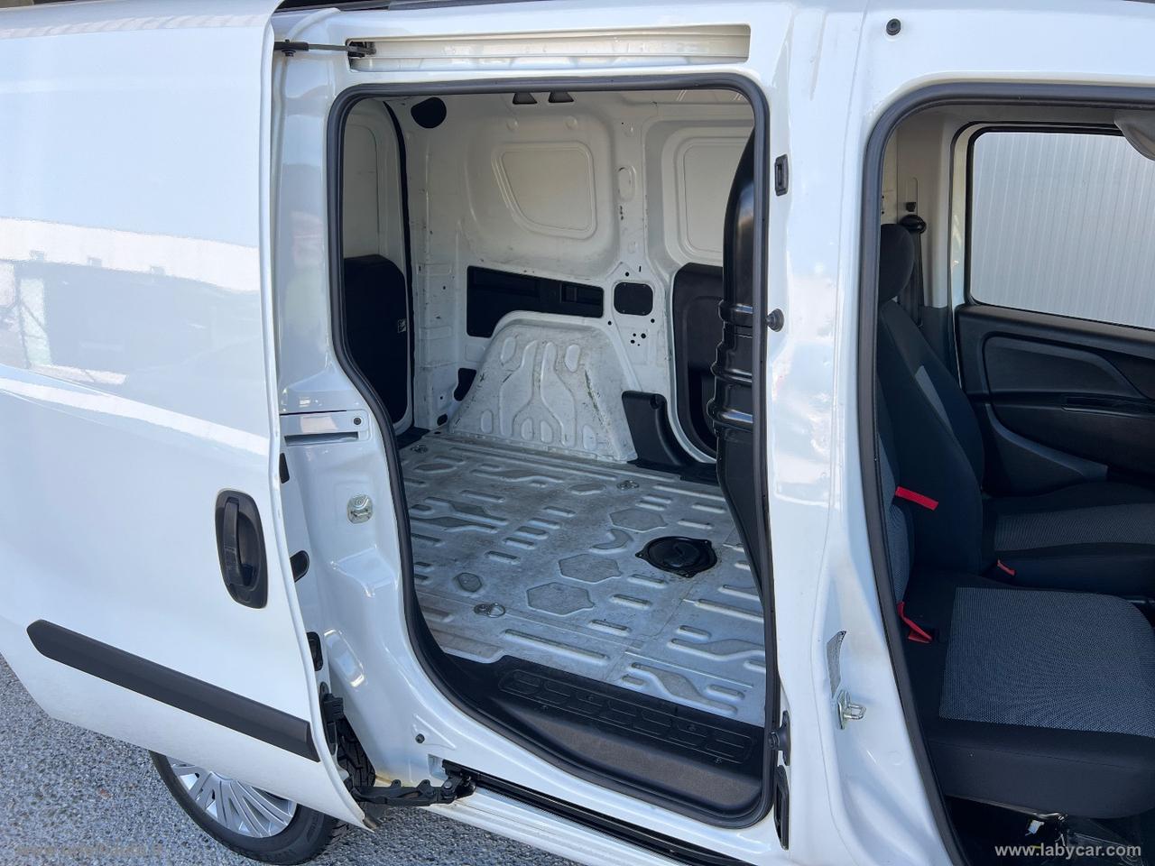 Doblò 1.6 MJT 90CV PC-TN Cargo Business 3 POSTI