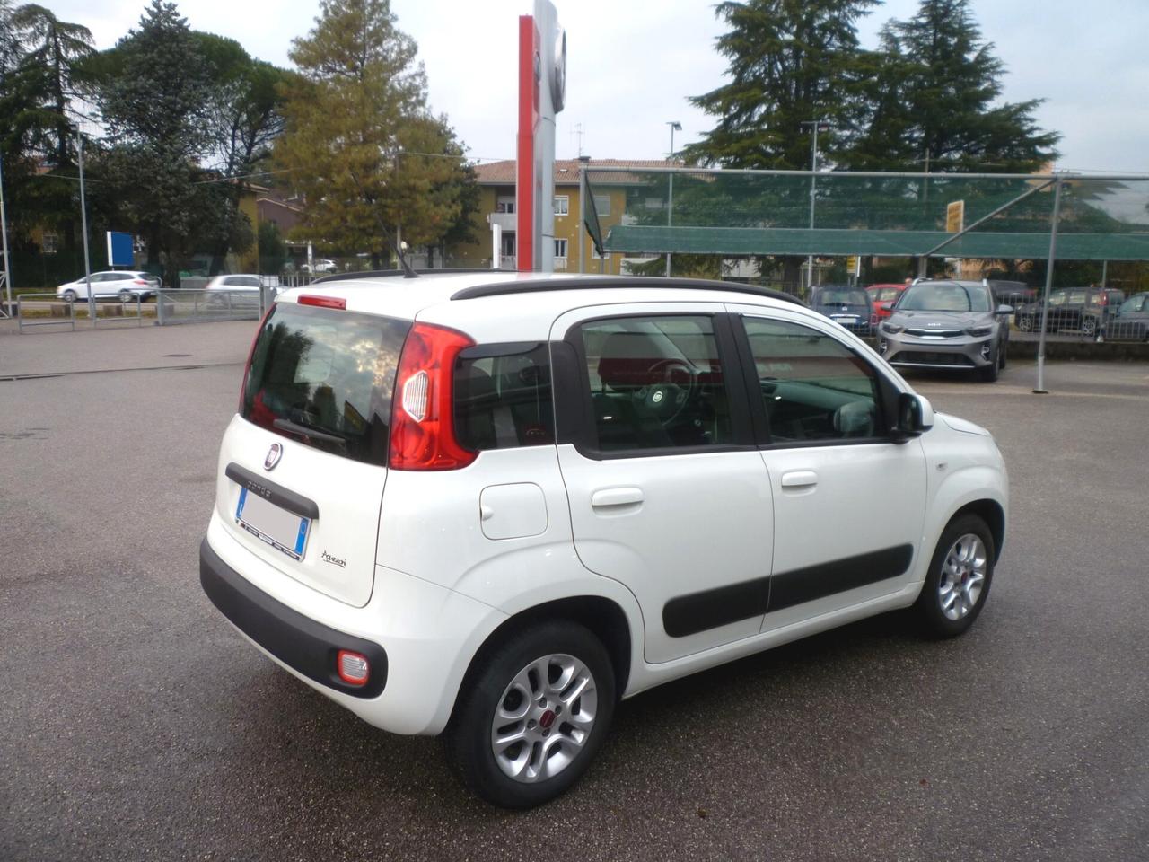 FIAT Panda 1.2 69 CV Lounge BIANCO 2018