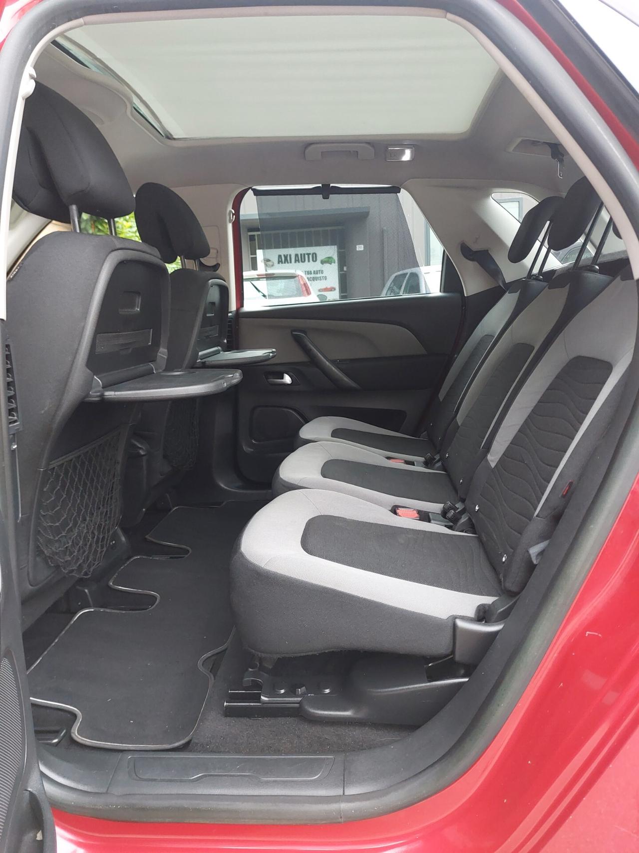 Citroen C4 1.6HDi 115 Exclusive neopatentati anno 2015