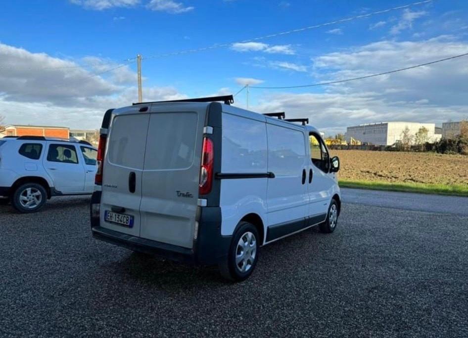 Renault Trafic T29 2.0 dCi/115 PC-TN Furgone