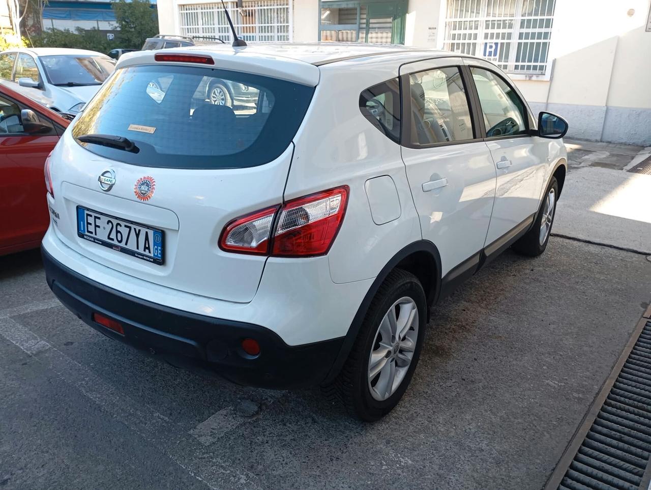 Nissan Qashqai 2.0 16V Acenta-2011