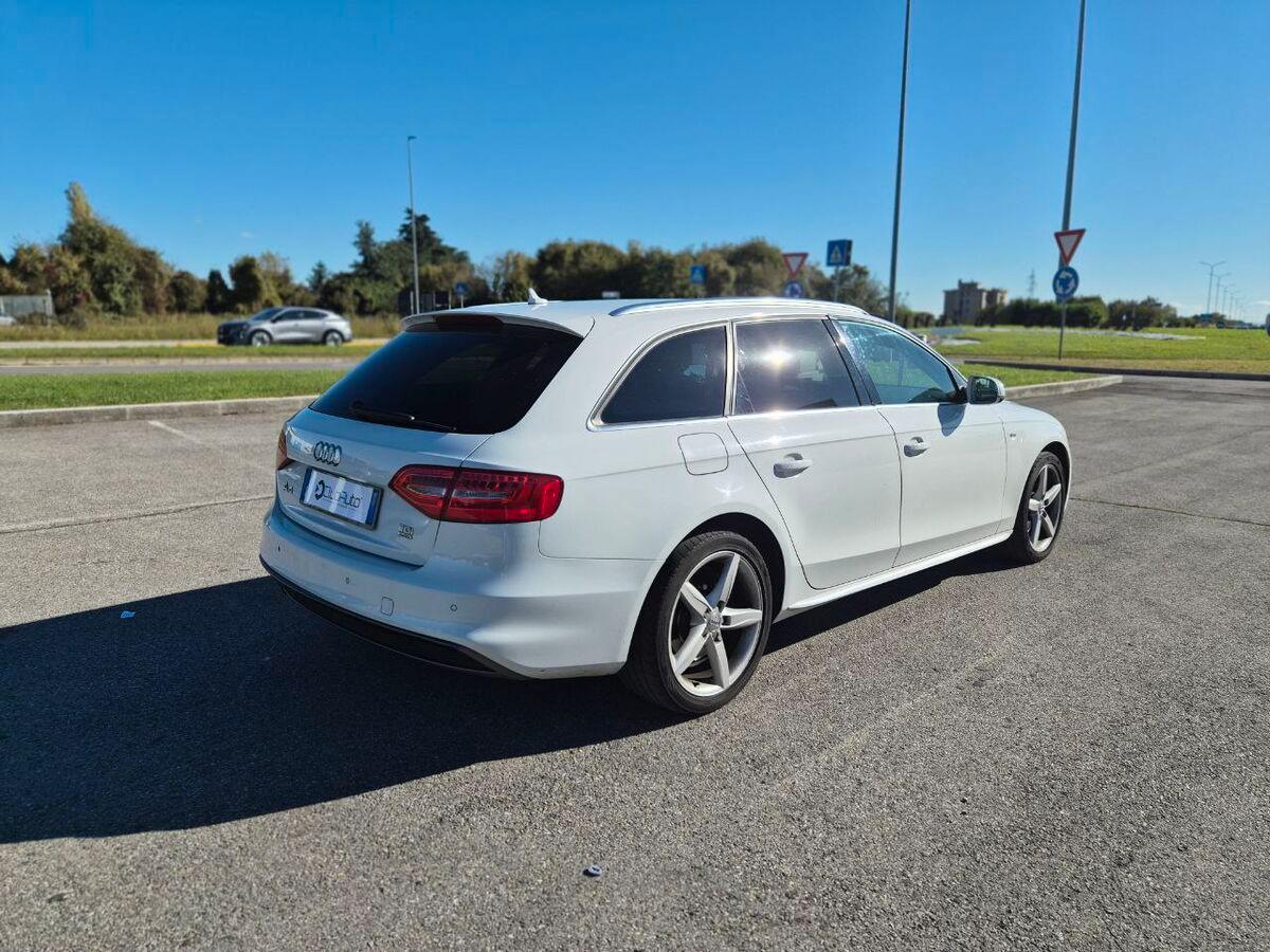 Audi A4 2.0 tdi Ambiente quattro 190cv s-tronic