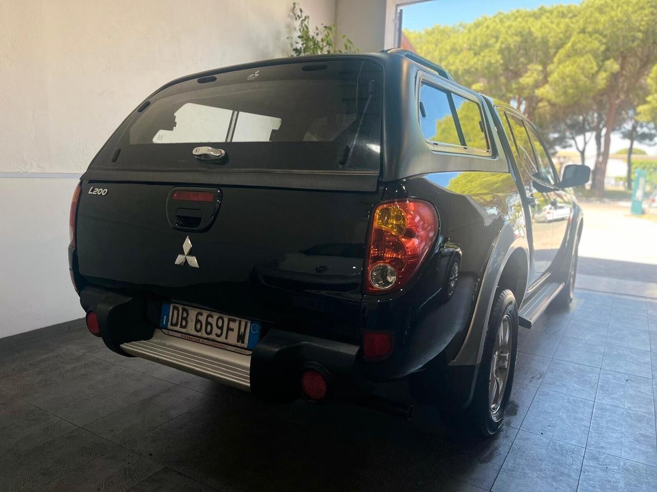 MITSUBISHI L200 2.5 4X4 136CV DOUBLE CAB INTENSE+HARDTOP