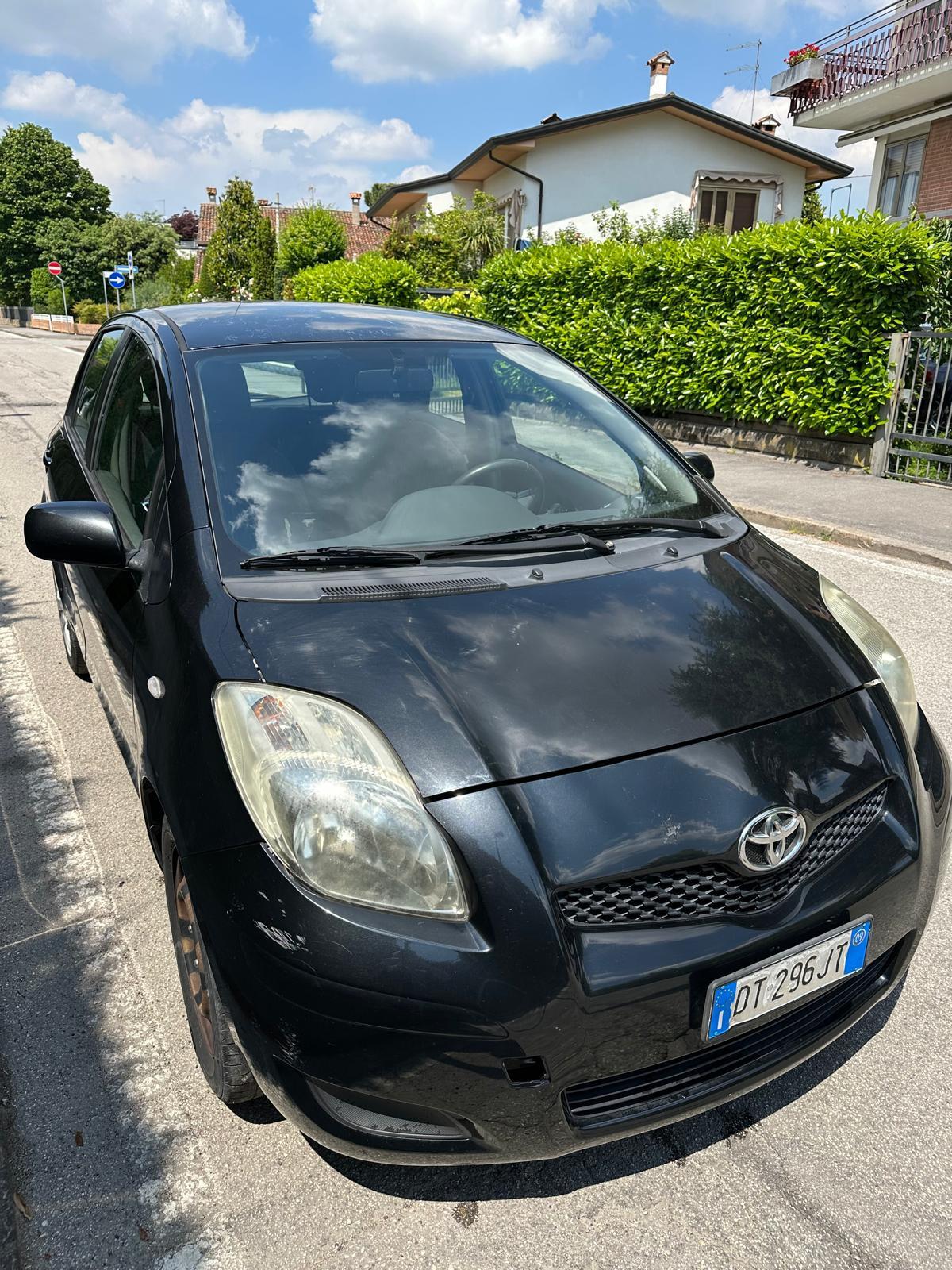 Toyota Yaris 1.3 5 porte GPL - NEOPATENTATI