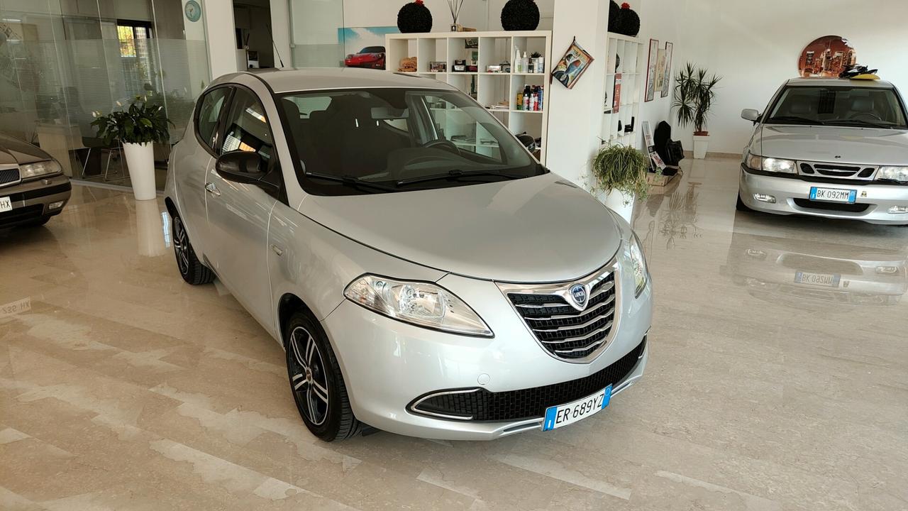 Lancia Ypsilon 1.2 OK NEO PATENT. GARANZIA 12 MESI