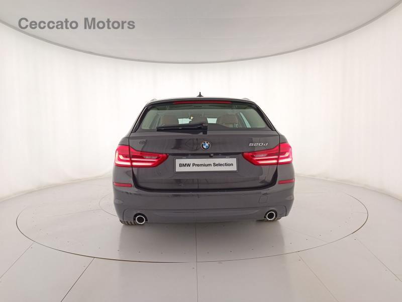 BMW Serie 5 Touring 520 d Business Steptronic