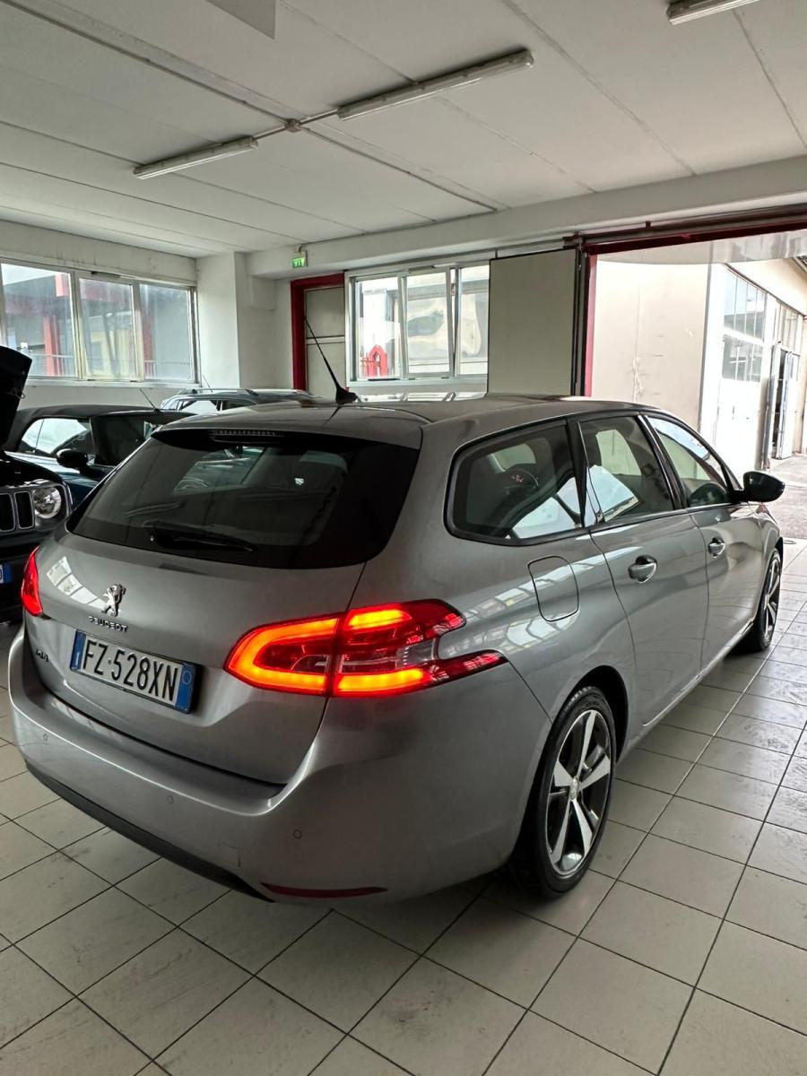 PEUGEOT - 308 SW - 308 BlueHDi 130 EAT6 S&S SW Active