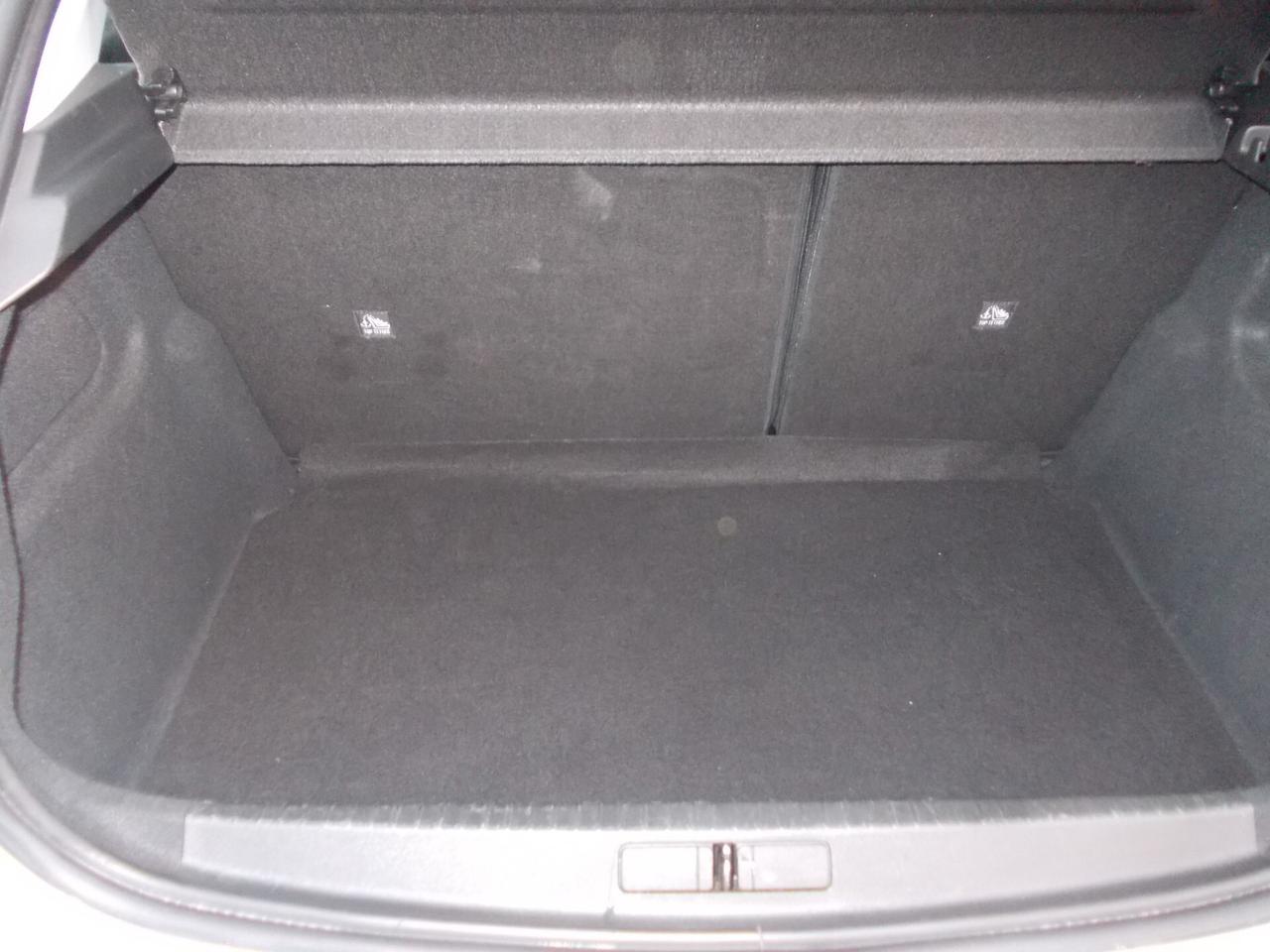 Opel Corsa 1.2 Edition-KM39124 SI NEOPATENTATI