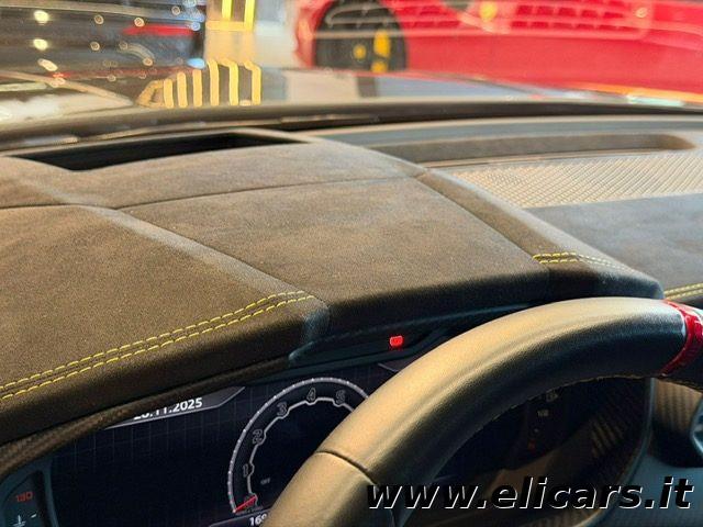 LAMBORGHINI Urus 4.0 Performante