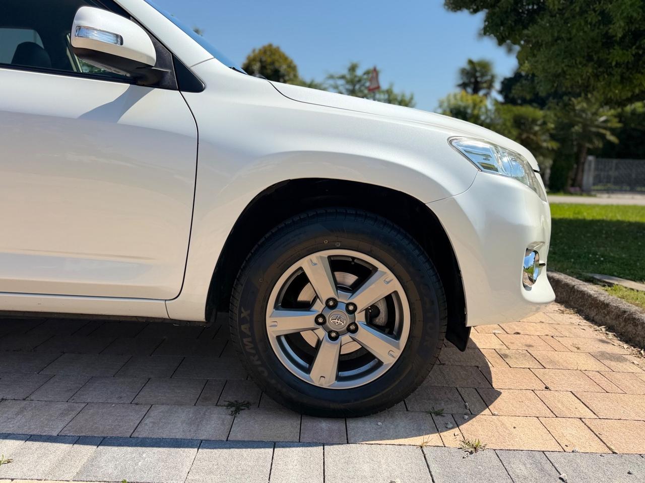 Toyota RAV 4 RAV4 Crossport 2.2 D-4D 150 CV Lounge