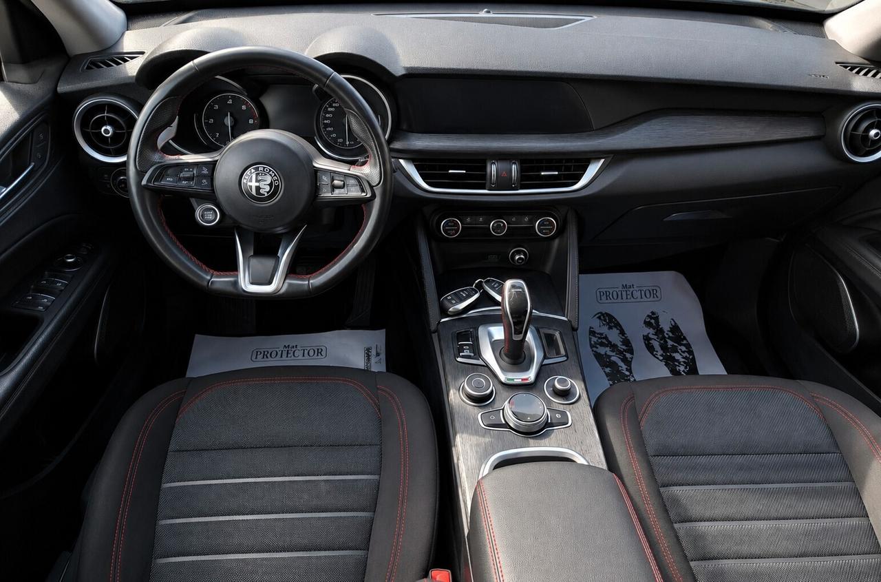 Alfa Romeo Stelvio 2.2 Q4 190 CV SPRINT
