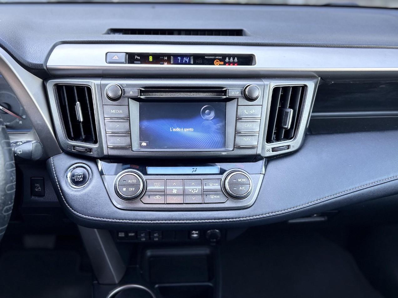 Toyota RAV4 2.2 Diesel 150CV E5 - 2015