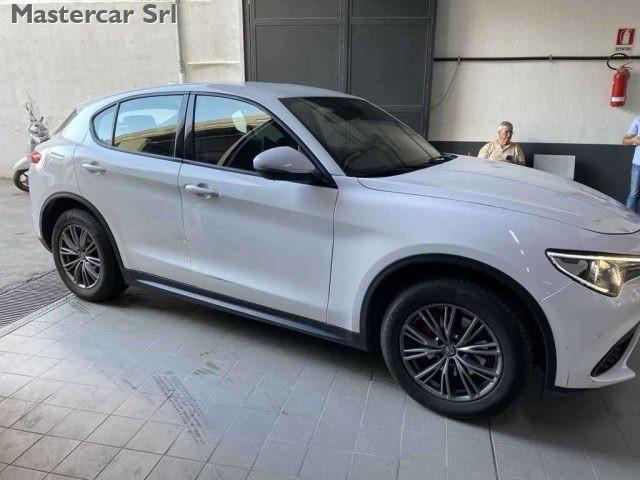 ALFA ROMEO Stelvio Stelvio 2.2 t Executive Q4 190cv auto my19 FX447SP