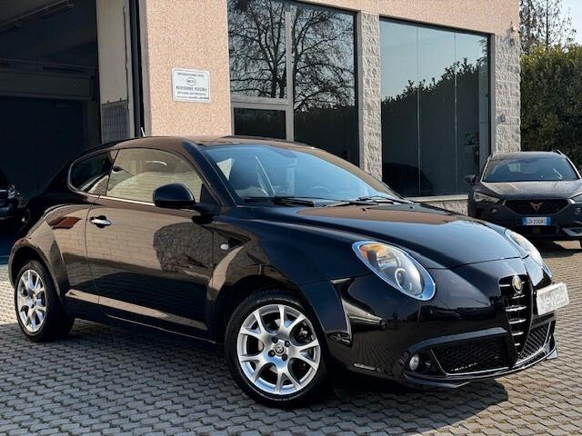 Alfa Romeo MiTo 1.6 JTDm-2 S&S Distinctive Sport Pack