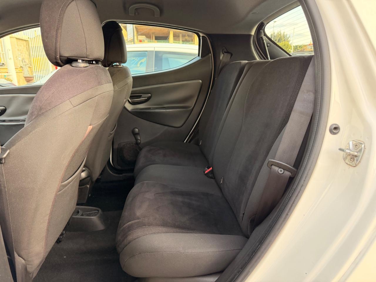 Lancia Ypsilon 0.9 TwinAir 85Cv Metano Ecochic Gold