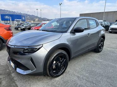 Alfa Romeo Junior 1.2 Hybrid ibrida eDCT6