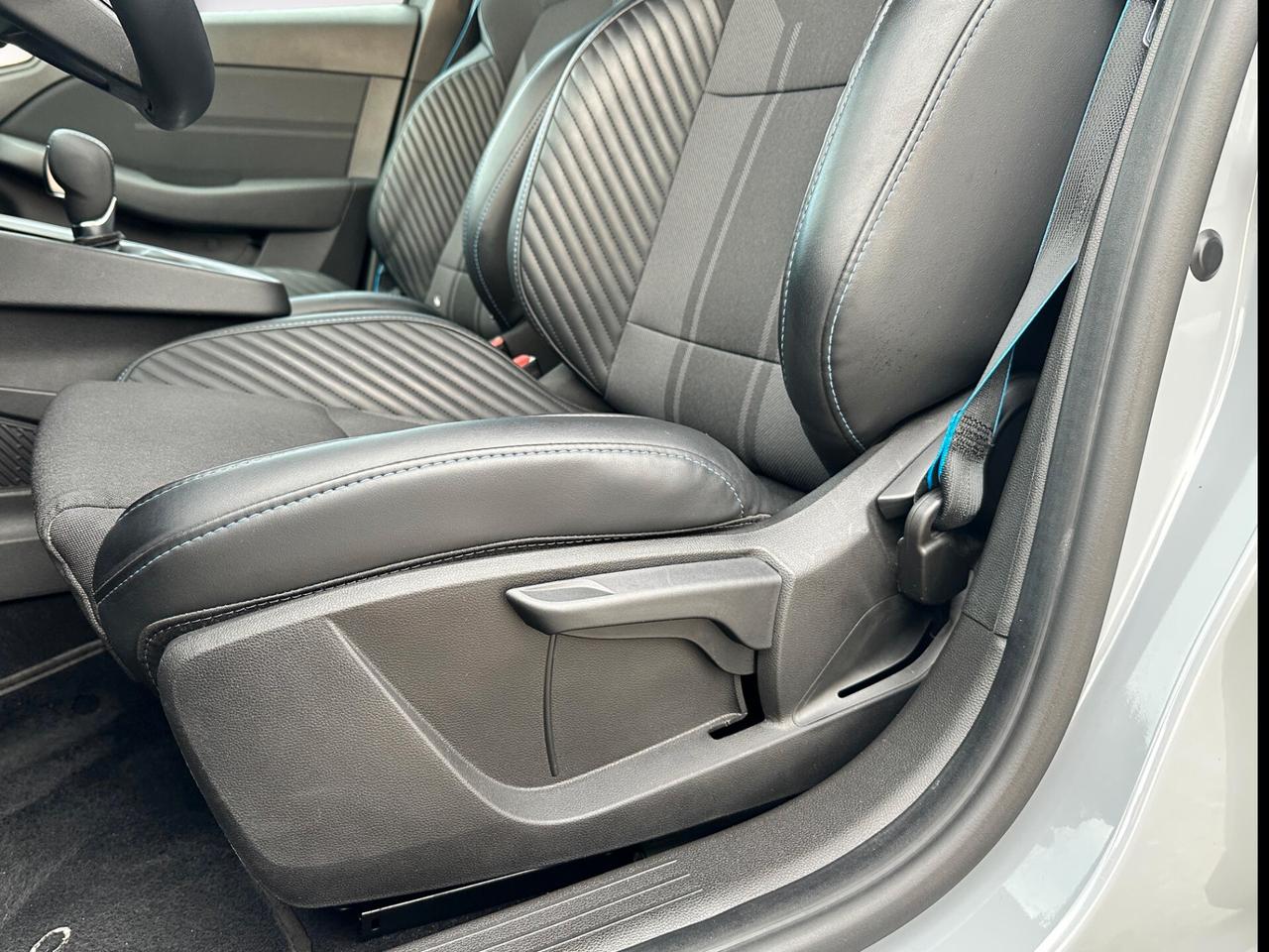 Renault Clio Esprit Alpine E-Tech 145 CV 5 porte