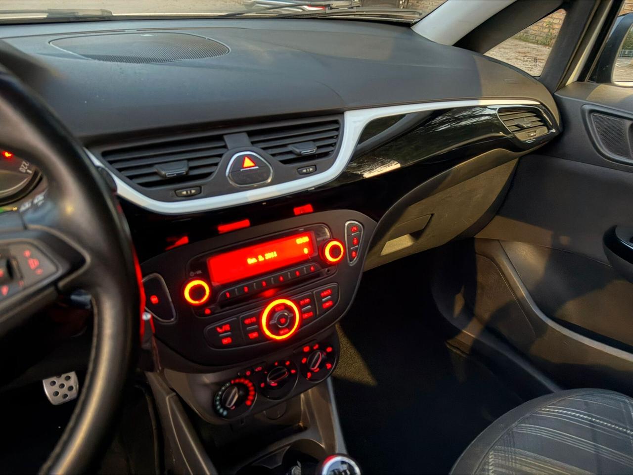 Opel Corsa 1.4 90CV GPL Tech 5 porte Innovation