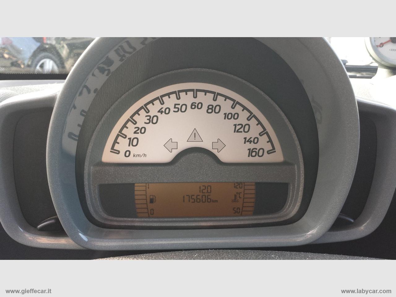 SMART Fortwo 1000 52 kW coupé PULSE