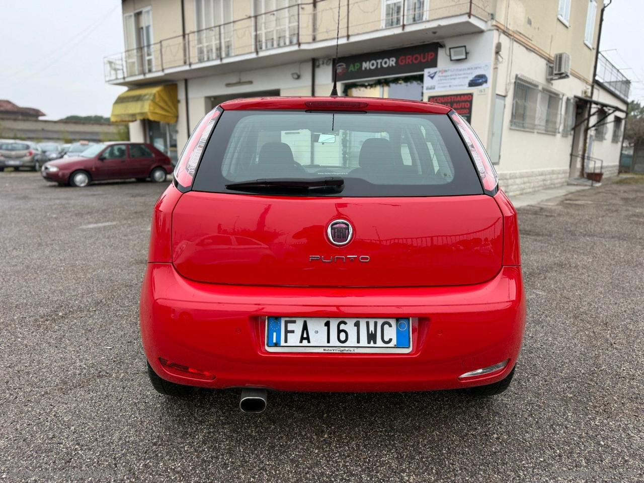 FIAT Punto 1.3 MJT II S&S 75CV LOUNGE