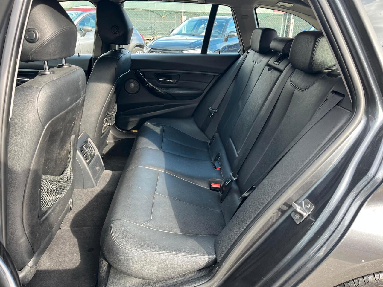 Bmw 320d Touring Luxury