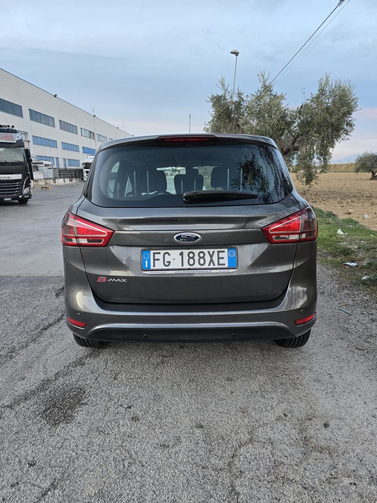 Ford B-Max 1.5 TDCi 75 CV . 2017 .GARANZIA