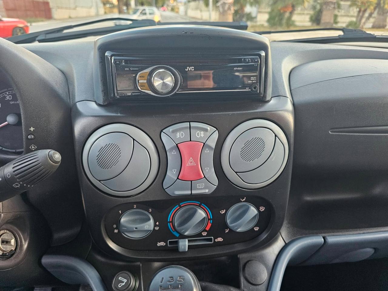 FIAT DOBLO 1.6 103CV GPL VETTURA TRAS. DISABILI