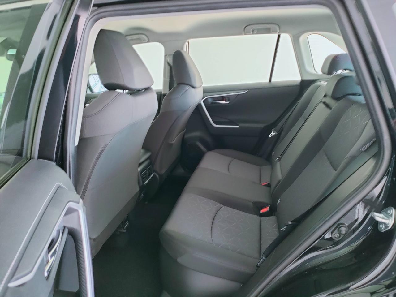 TOYOTA Rav4 V 2019 - Rav4 2.5 vvt-ie h Business 2wd 218cv e-cvt