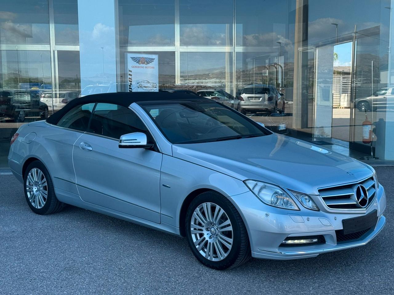 Mercedes-benz E 200 Cabrio BlueEFFICIENCY Avantgarde