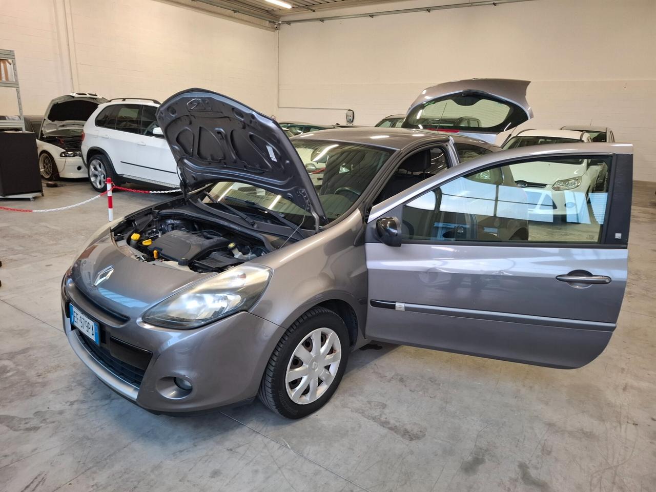 Renault Clio 1.2 16V 3 porte Dynamique
