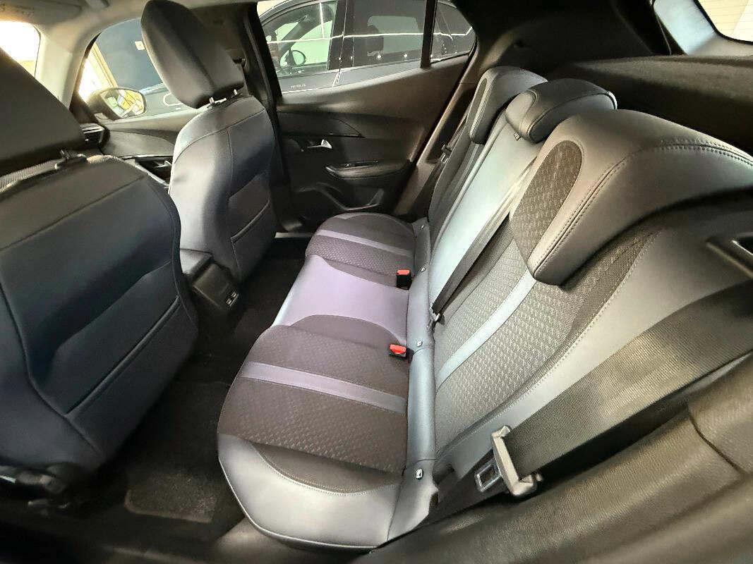 Peugeot 2008 PEUGEOT 2008 Allure 1.2 130 CV