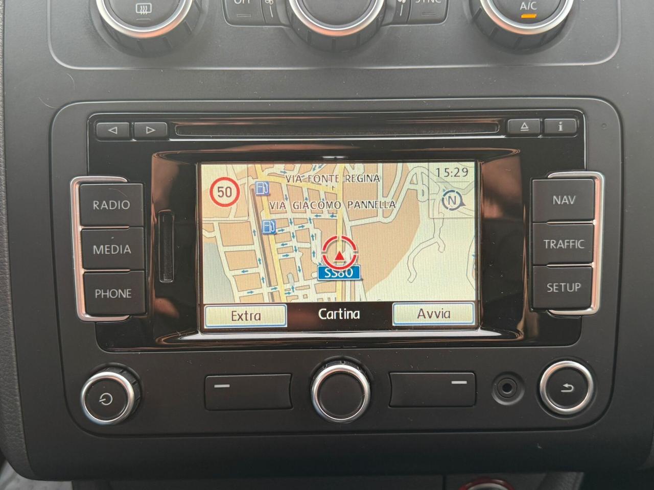 VOLKSWAGEN TOURAN 1,4 METANO 150 CV HIGHLINE ECOFUEL MAN 5P