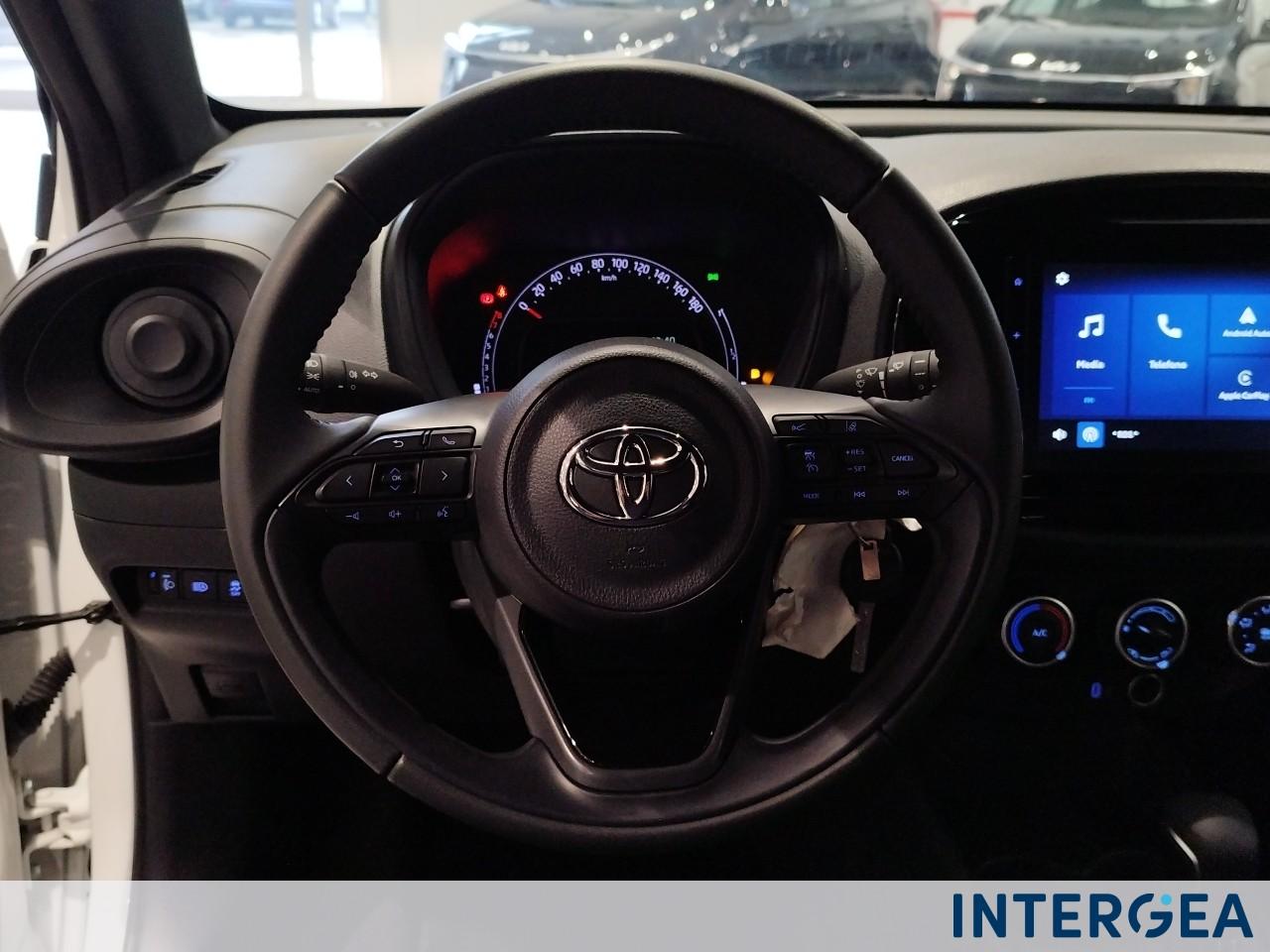 TOYOTA Aygo X 1.0 Active 72cv s-cvt