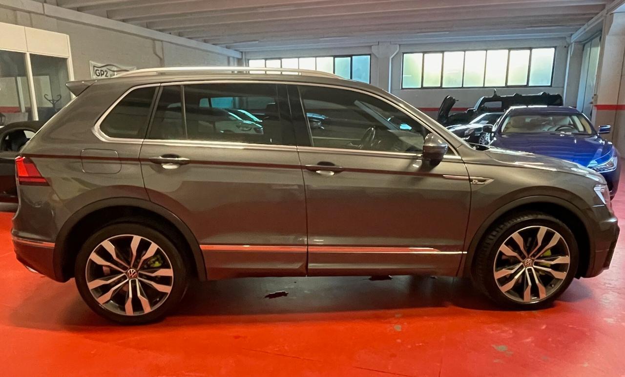 Volkswagen Tiguan 2.0 BiTDI SCR DSG 4MOTION Executive R-Line BMT