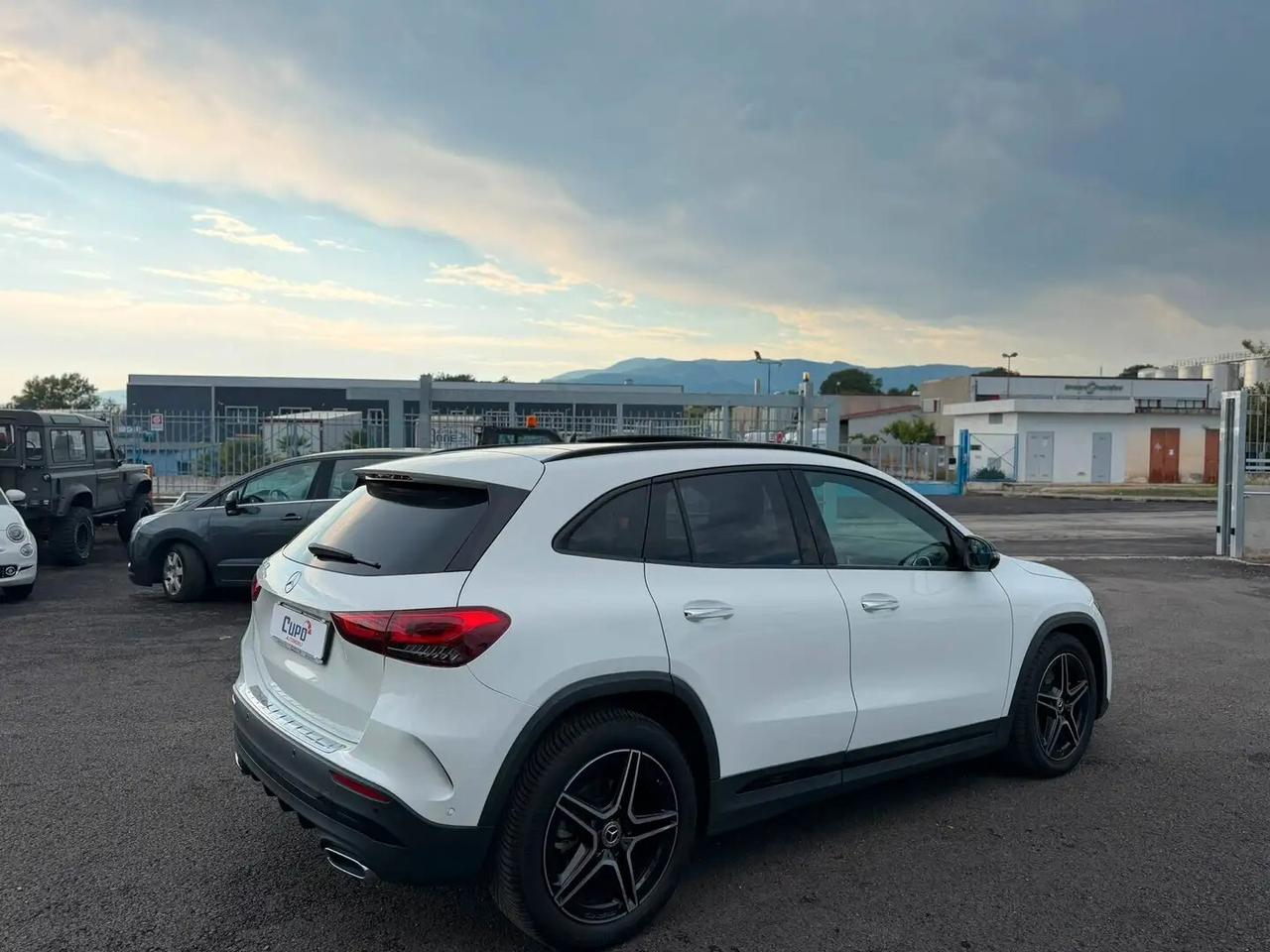 Mercedes-benz GLA 200 d Automatic Premium