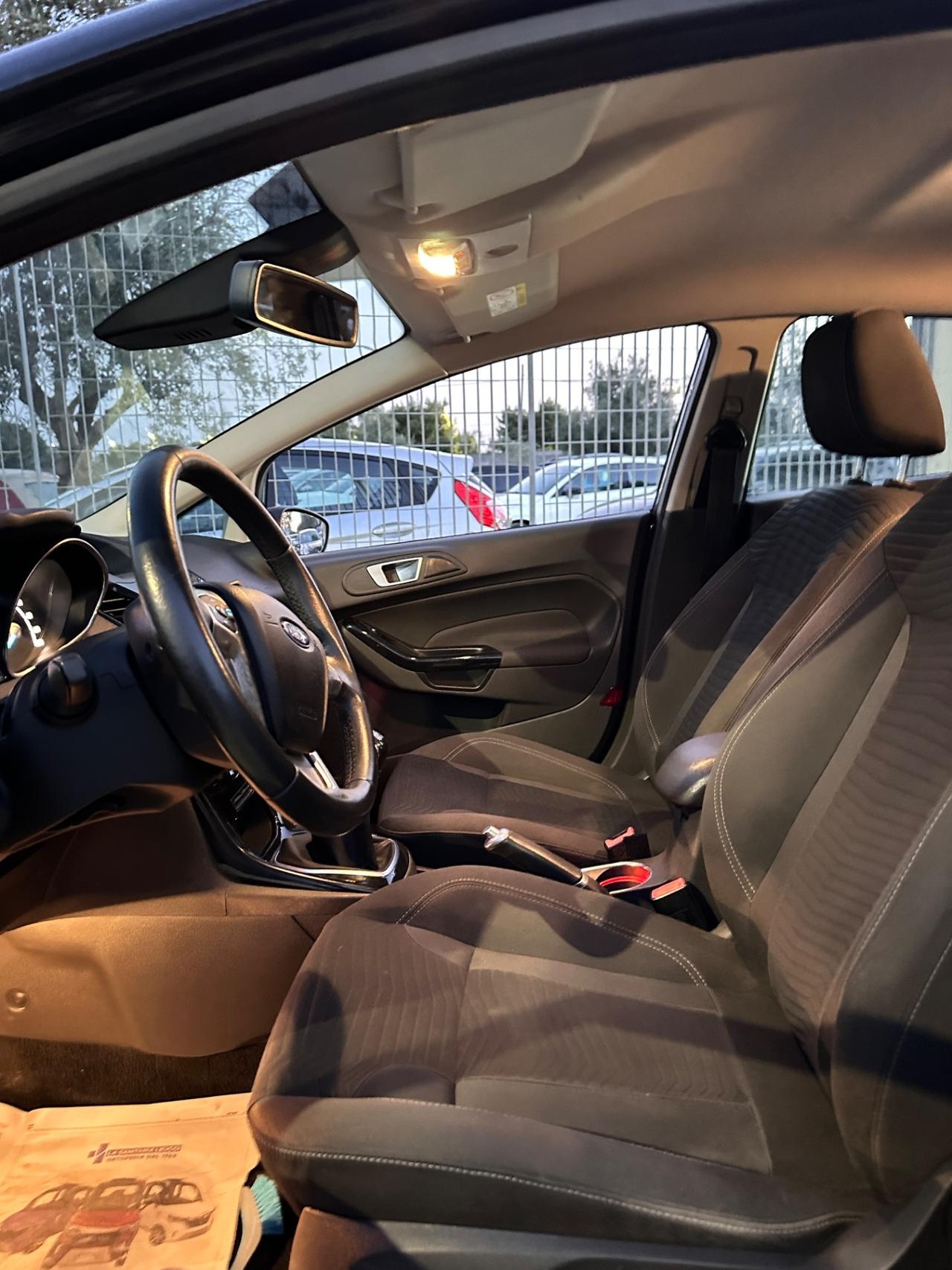 Ford Fiesta 1.5 TDCi 75CV Titanium-2015