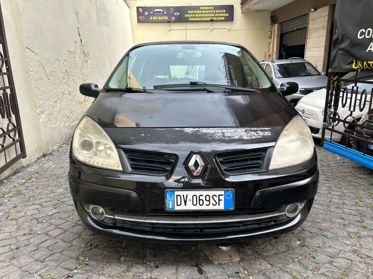 Renault Scenic Grand Scénic 1.5 dCi/105CV PlayStation Portable