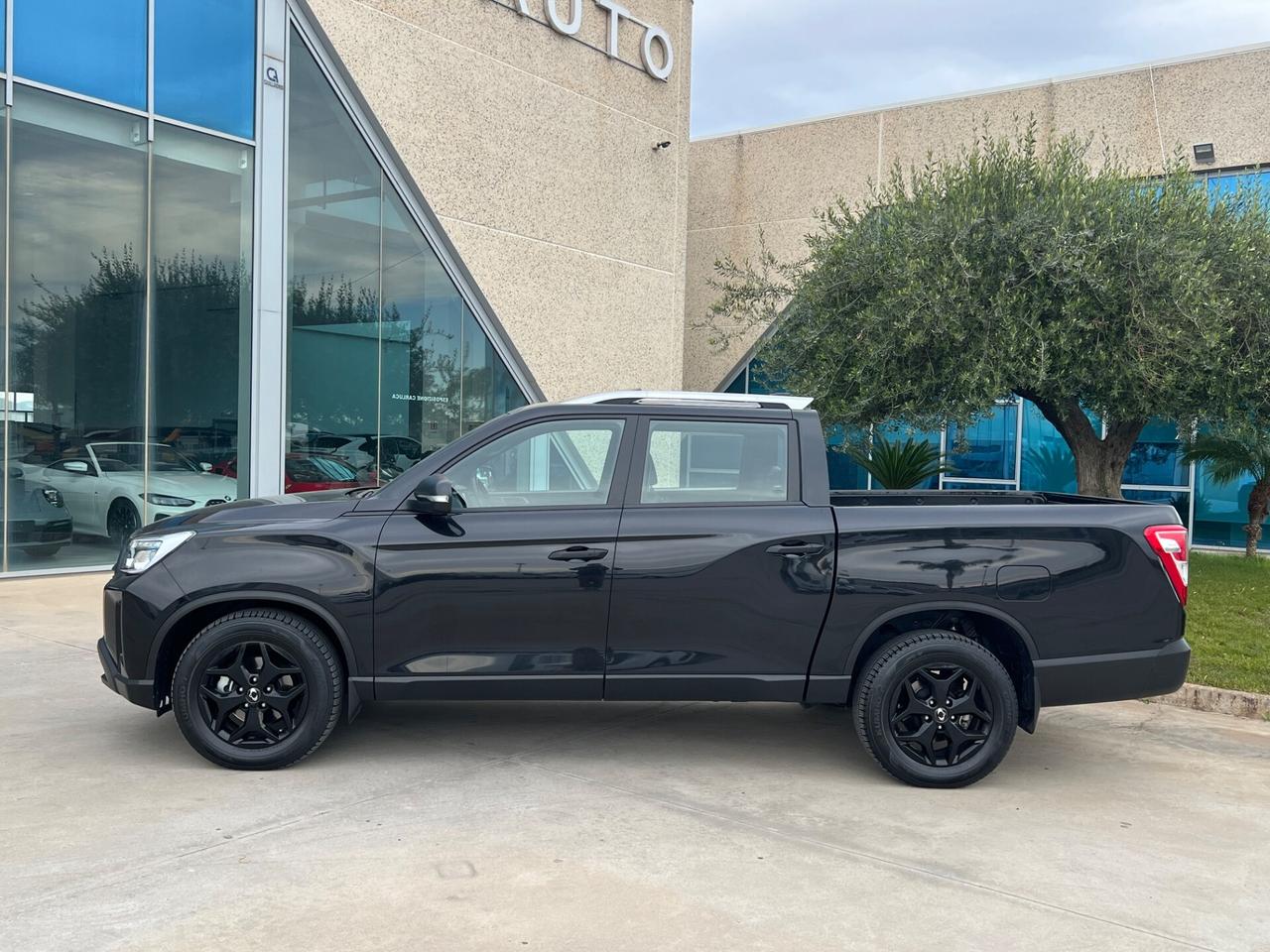 SsangYong Rexton Sports XL 2.2 AUTOCARRO N1 - SUPER OFFERTA T-STOCK