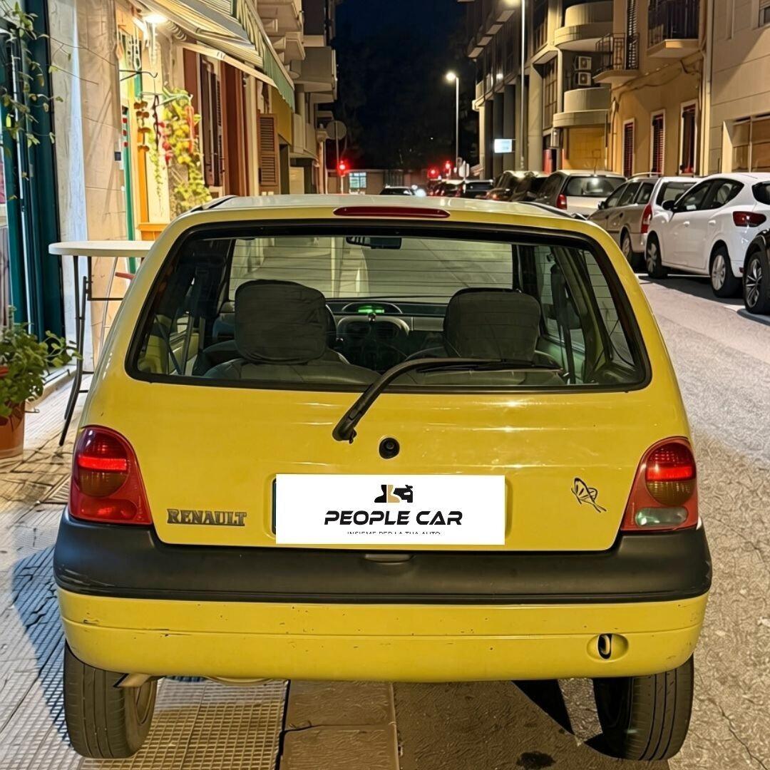 Renault Twingo 1.2i - 58CV