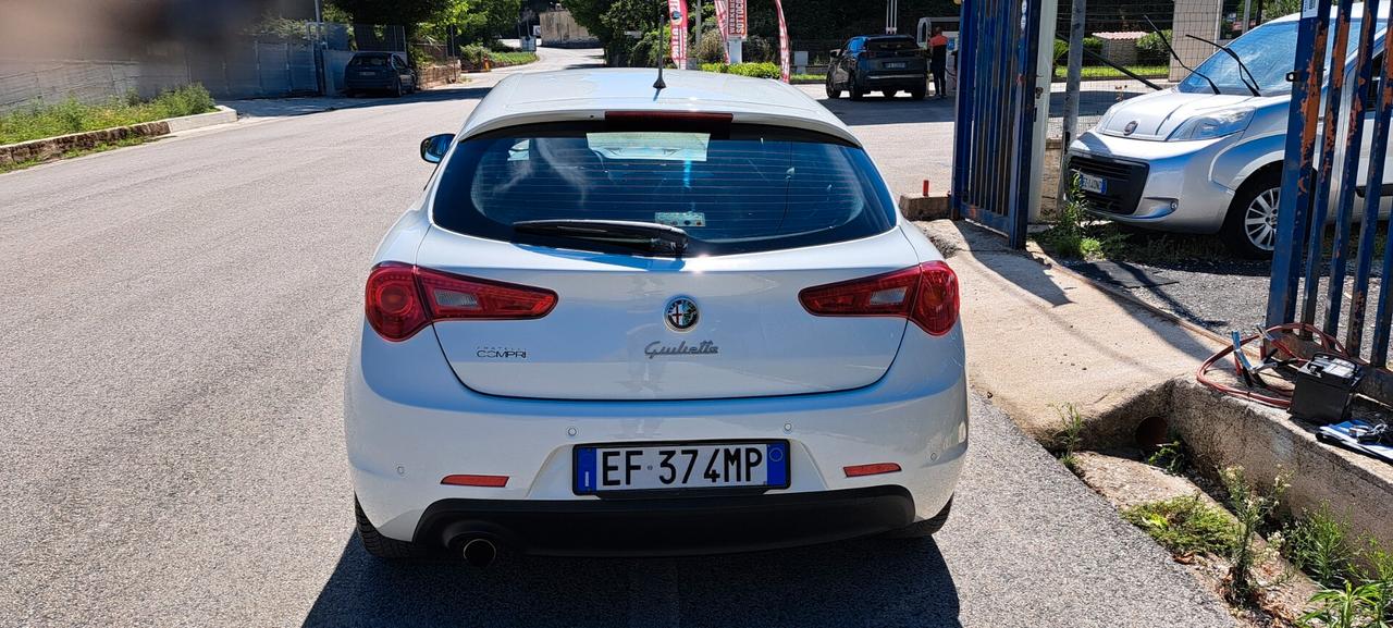 Alfa Romeo Giulietta 1.4 Turbo MultiAir Distinctive