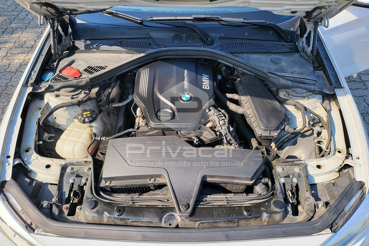 BMW 120d 5p. Business
