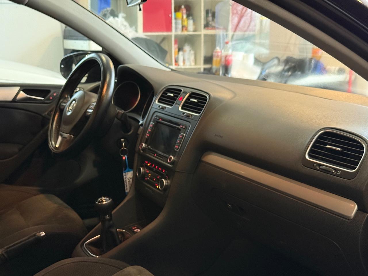 Volkswagen Golf 1.4 TSI NEOPATENTATI