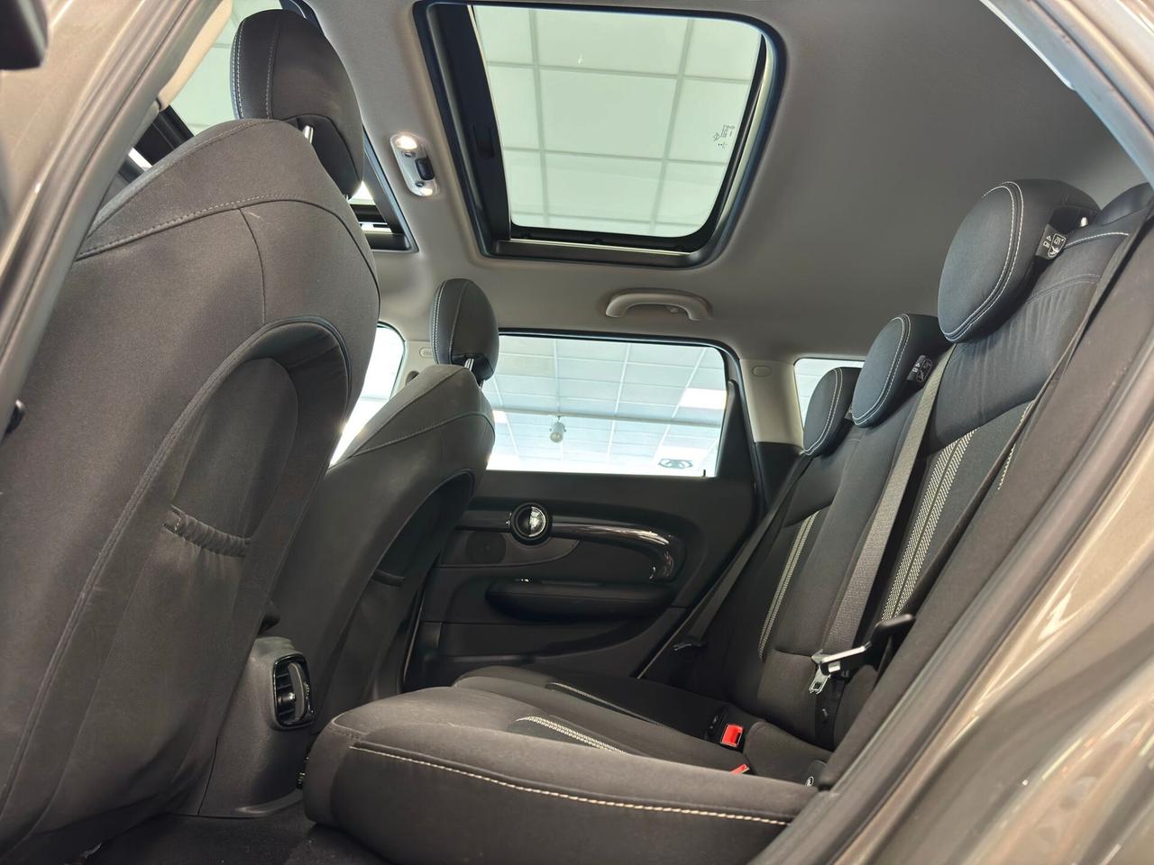 Mini Cooper SD Clubman 2.0 Business Automatica