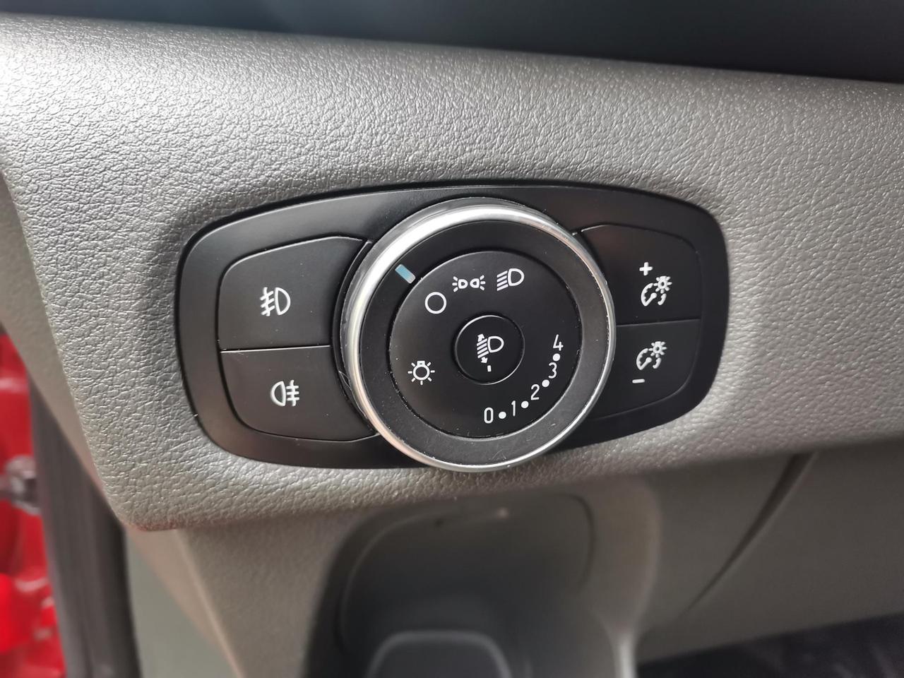 FORD Transit Custom 250 2.0 tdci 105cv Entry L1H1 E6