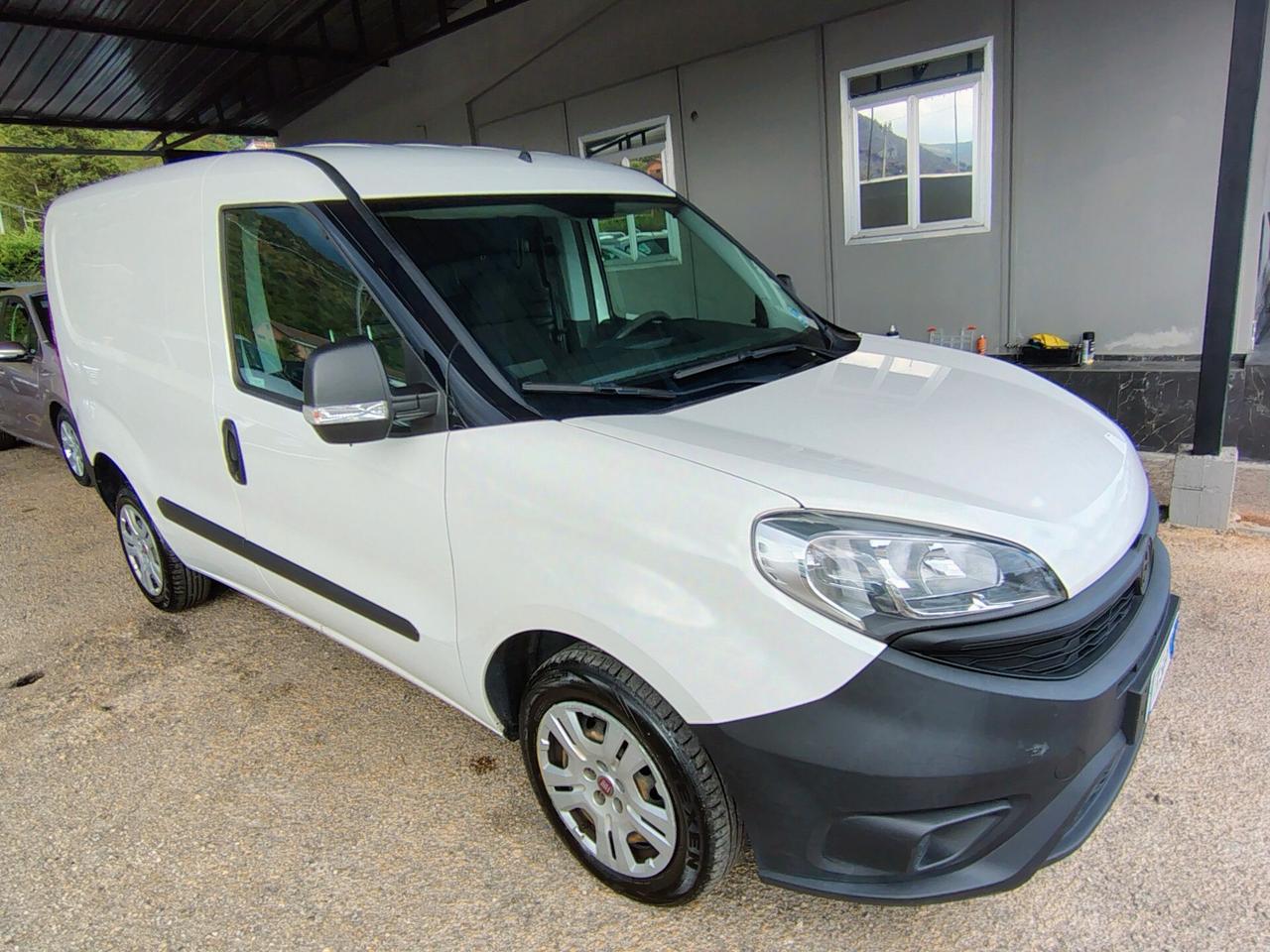 Fiat Doblo PER OPERATORI DEL SETTORE