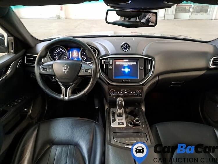 Maserati Ghibli 3.0 benzina 330 CV ( benzina )